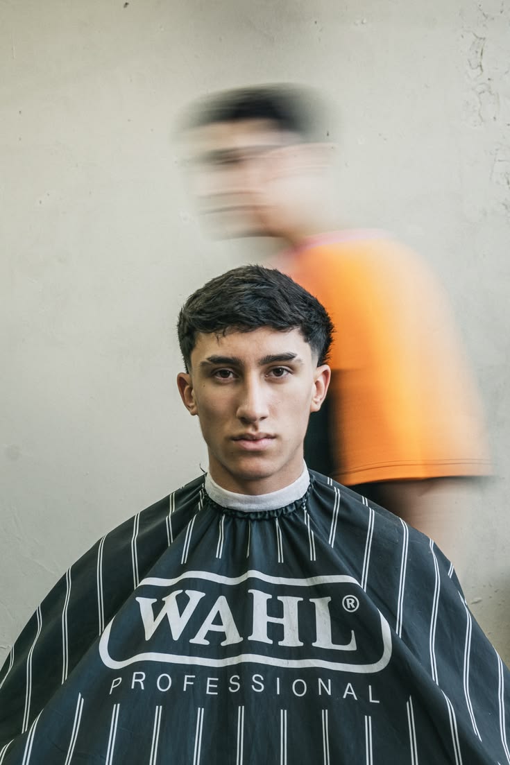 Taglio corto con texture naturale
